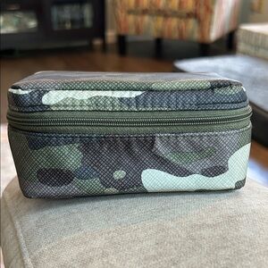 Thirty-one small travel jewelry case. Camouflage
